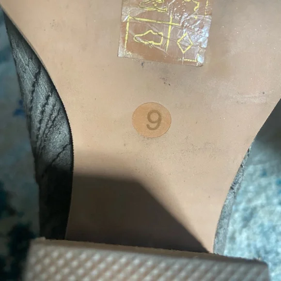 Booties - Picture 4 of 5